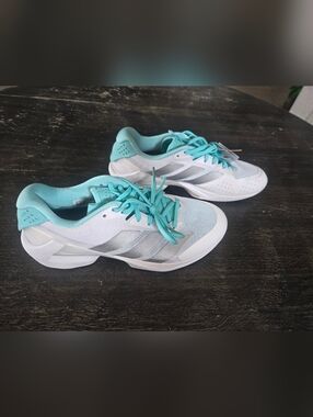 Adidas Adizero Ubersonic 5 Women's Athletic Sneakers - Aqua/White/Silver